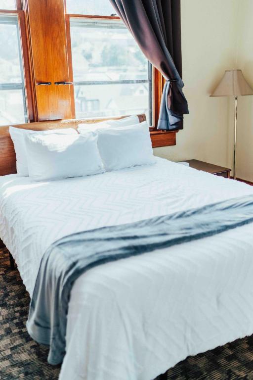 Town Hall Inn - Suite De Luxe
