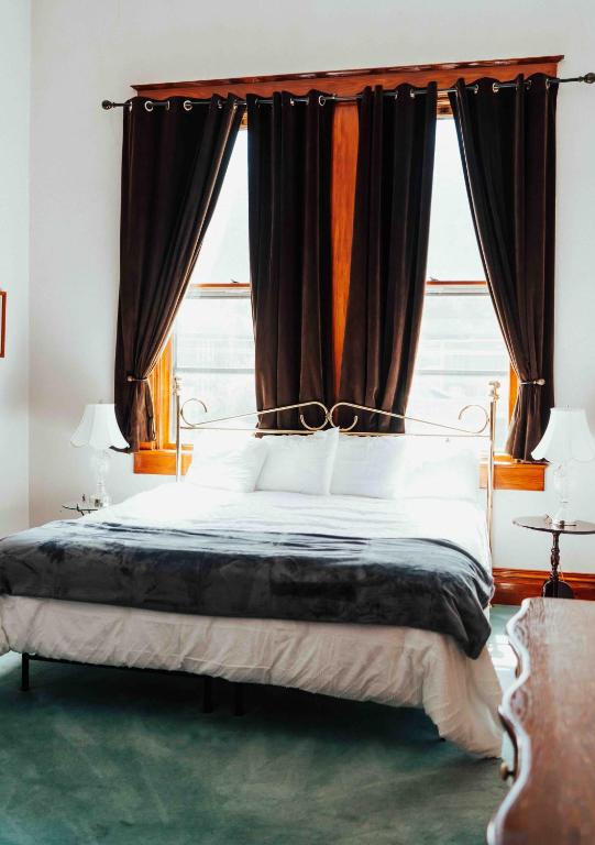 Town Hall Inn - Suite Premium