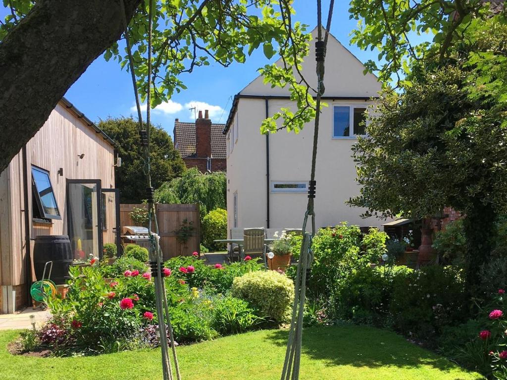 The Garden Cottage in Finedon, Northamptonshire, England