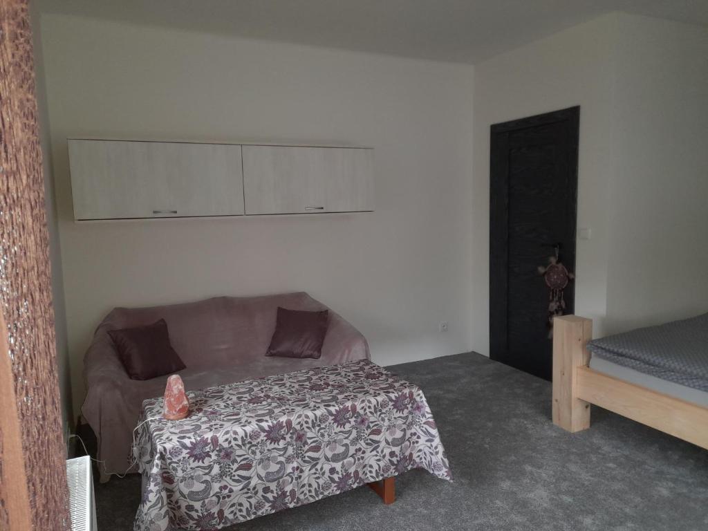 Zdjęcie z galerii obiektu apartmán deVAde se dvěma ložnicemi a WiFi připojením w Trutnovie