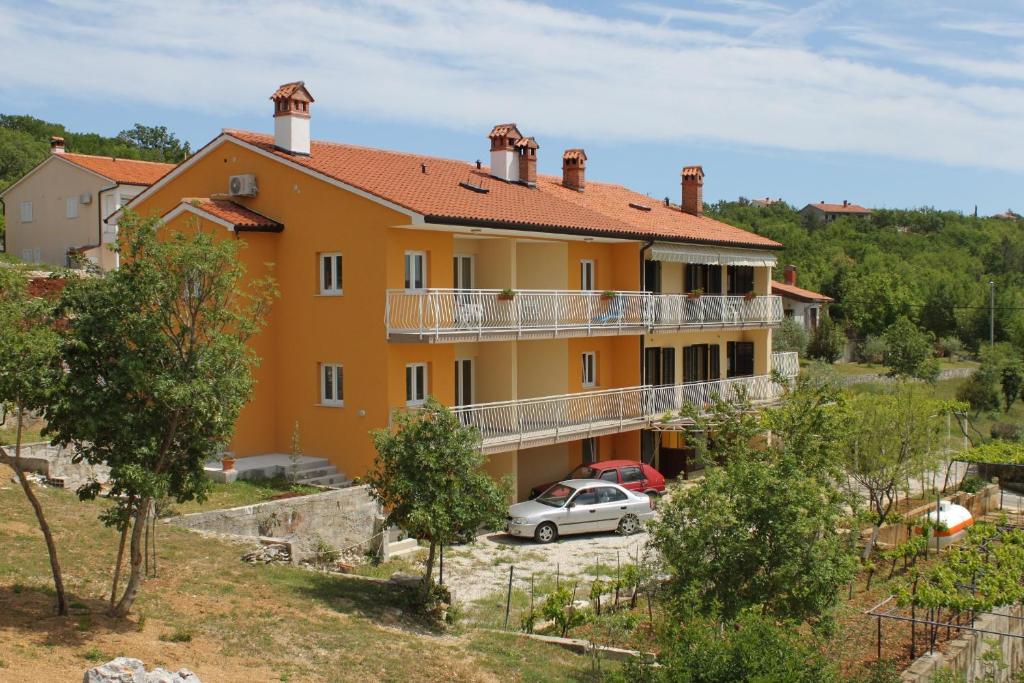 Fotografia z galérie ubytovania Apartments with a parking space Trget, Rasa - 7687 v destinácii Trget