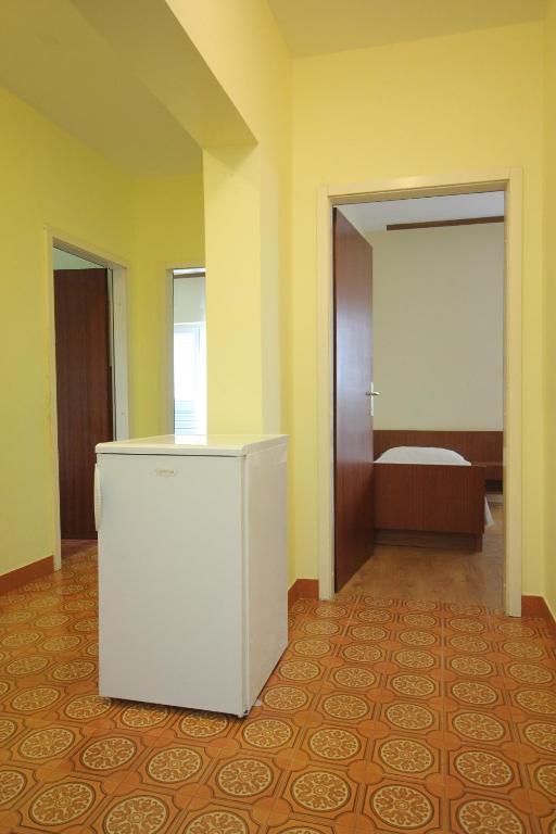 Fotografia z galérie ubytovania Apartments by the sea Kraj, Pasman - 333 v destinácii Tkon
