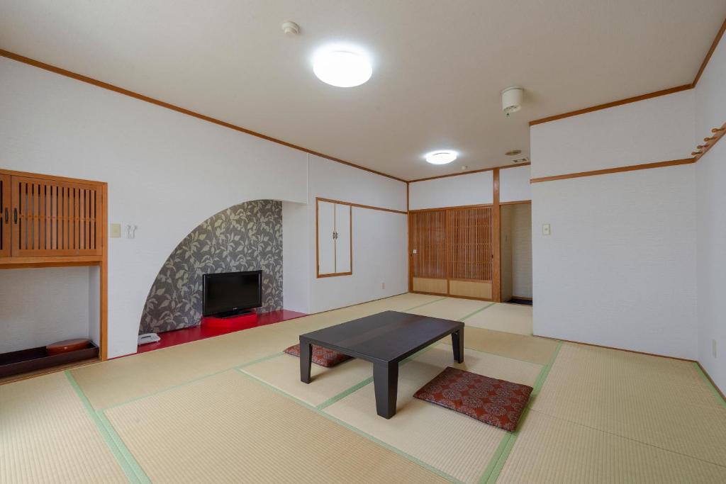 Tabist Yamaga Onsen Yuyado Izumi - Chambre Familiale Avec Salle De Bains Commune
