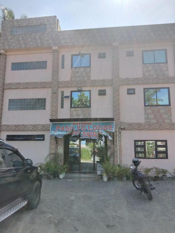 Pasilyo Lodge & Surf Baler Aurora, Philippines