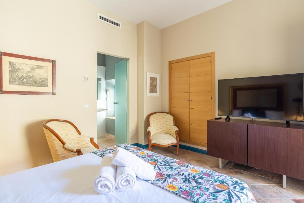 Hotel Albaicín - Auto Check-in, Coín – päivitetyt vuoden 2023 ...