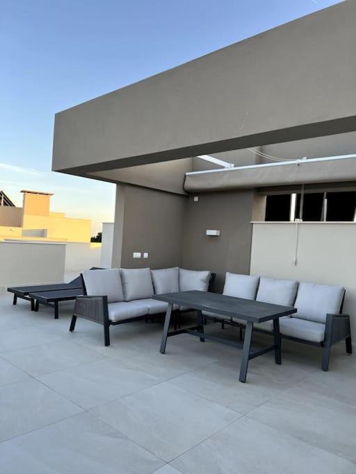 Część wypoczynkowa w obiekcie Luxury penthouse with sea view in La Cala Golf Resort