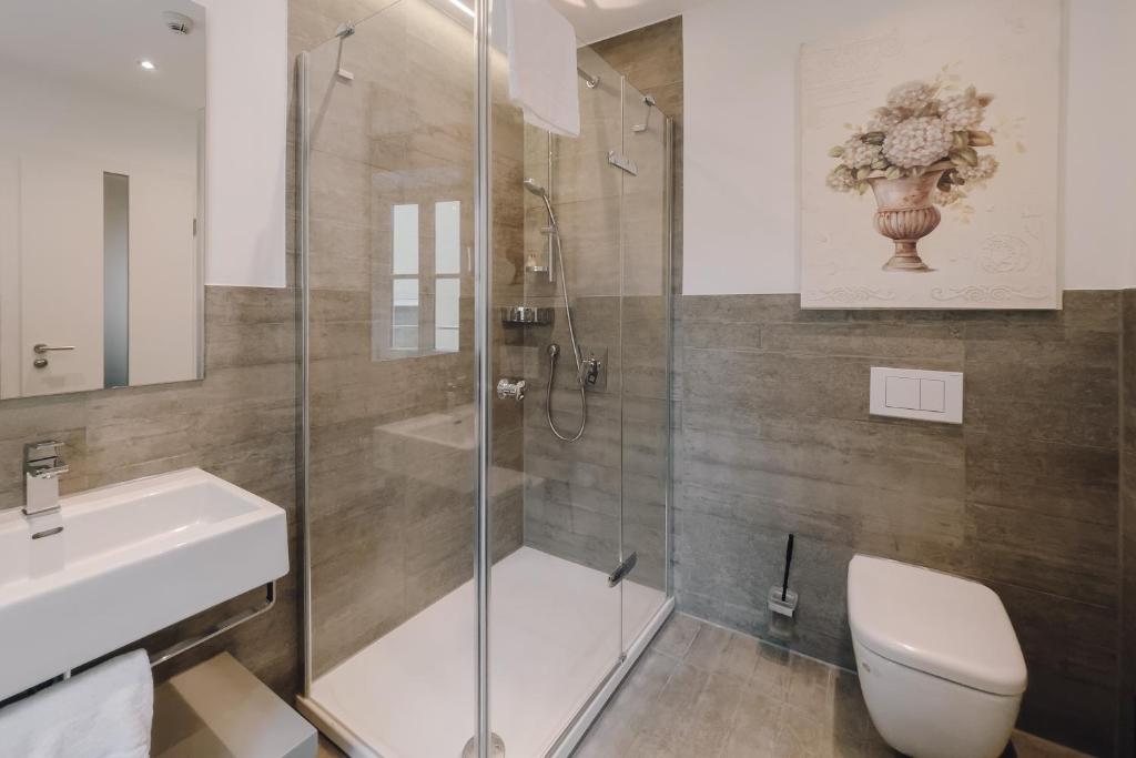 Koupelna v ubytování Little 7 - Boutique Hotel