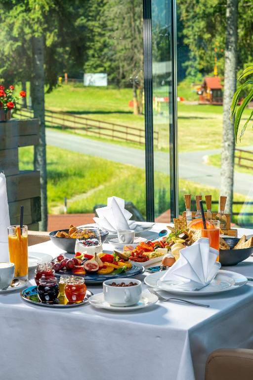 Ana Hotels Sport Poiana Brasov - Resim 32