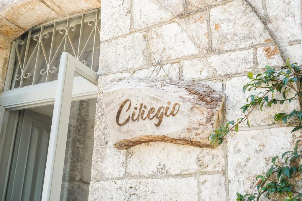 Certifikát, hodnocení, plakát nebo jiný dokument vystavený v ubytování Trullo Porta Antica