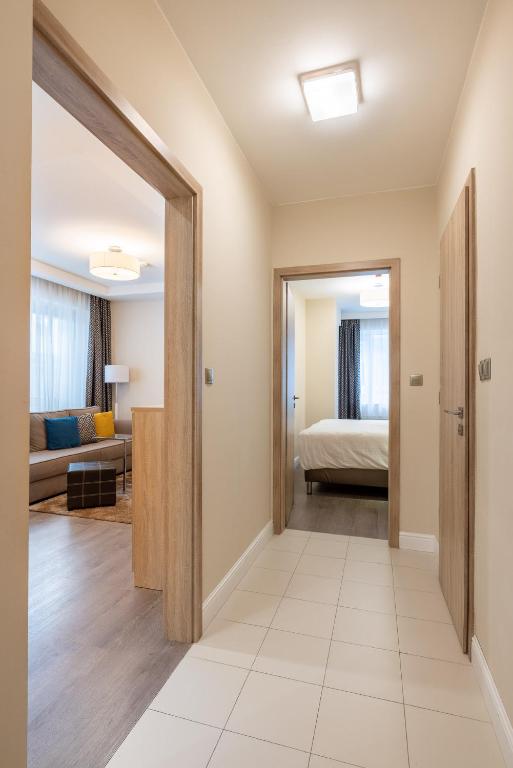 Silver Crown Hotel & Residence, Palace Quarter - Resim 31