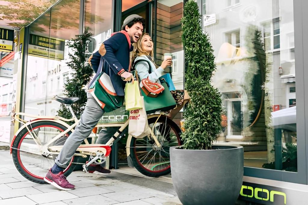 Cocoon Stachus - Resim 18