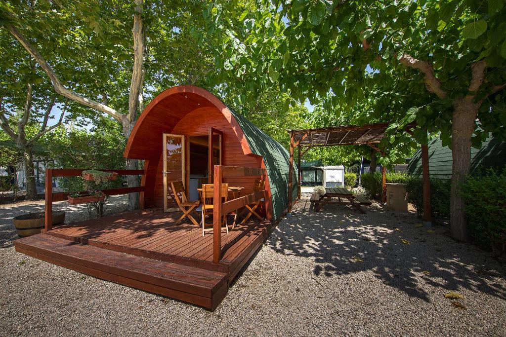 Camping Els Ports, Arnes – Precios 2023 actualizados