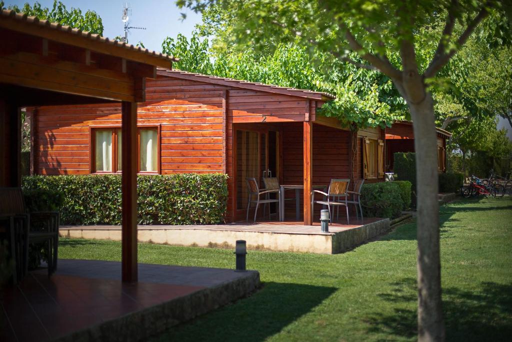 Camping Els Ports, Arnes – Precios 2023 actualizados