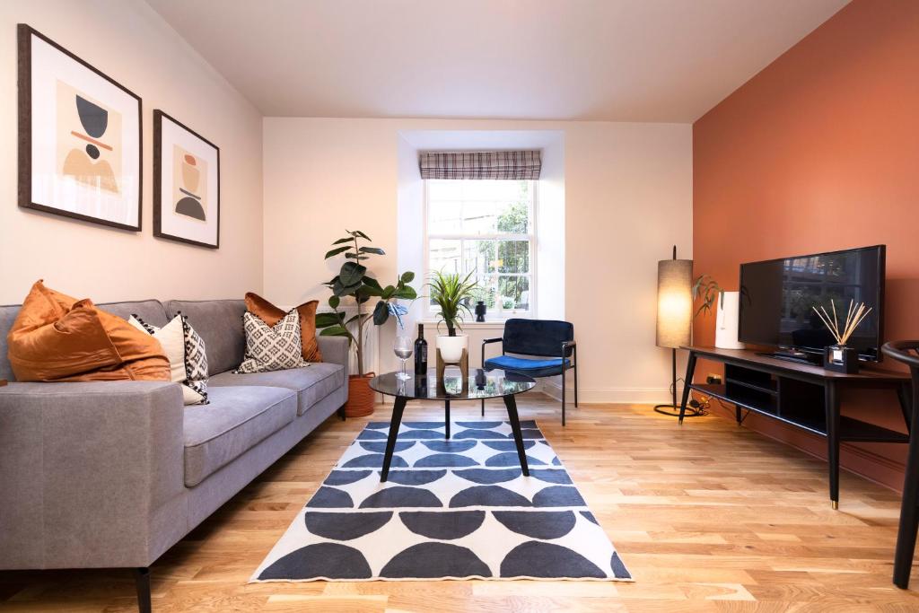 JOIVY Modern Flats in New Town, Edinburgh (updated prices 2026)