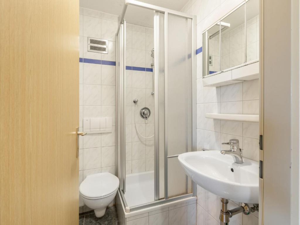 Kúpeľňa v ubytovaní Apartment Prieslern-1 by Interhome