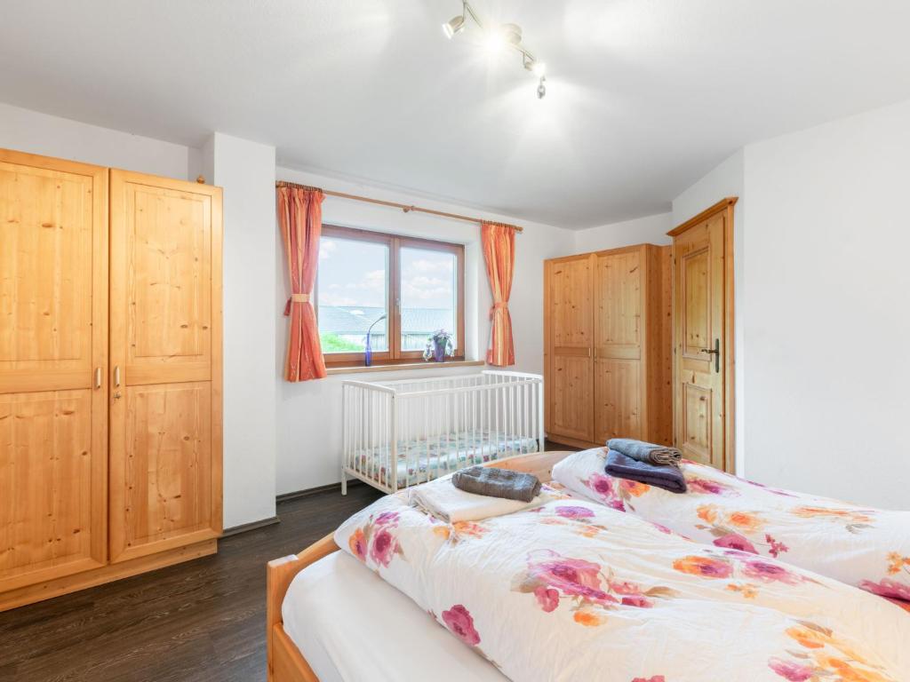Posteľ alebo postele v izbe v ubytovaní Apartment Prieslern-1 by Interhome