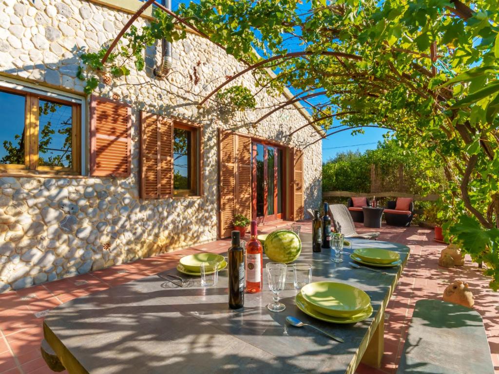 Holiday Home Casa des Cardassar - LZO125 by Interhome, Sant ...