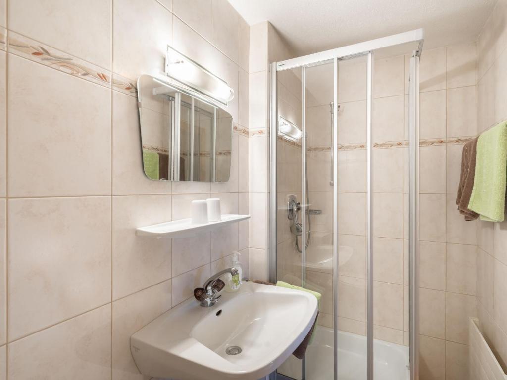Kúpeľňa v ubytovaní Apartment Sommerstein by Interhome
