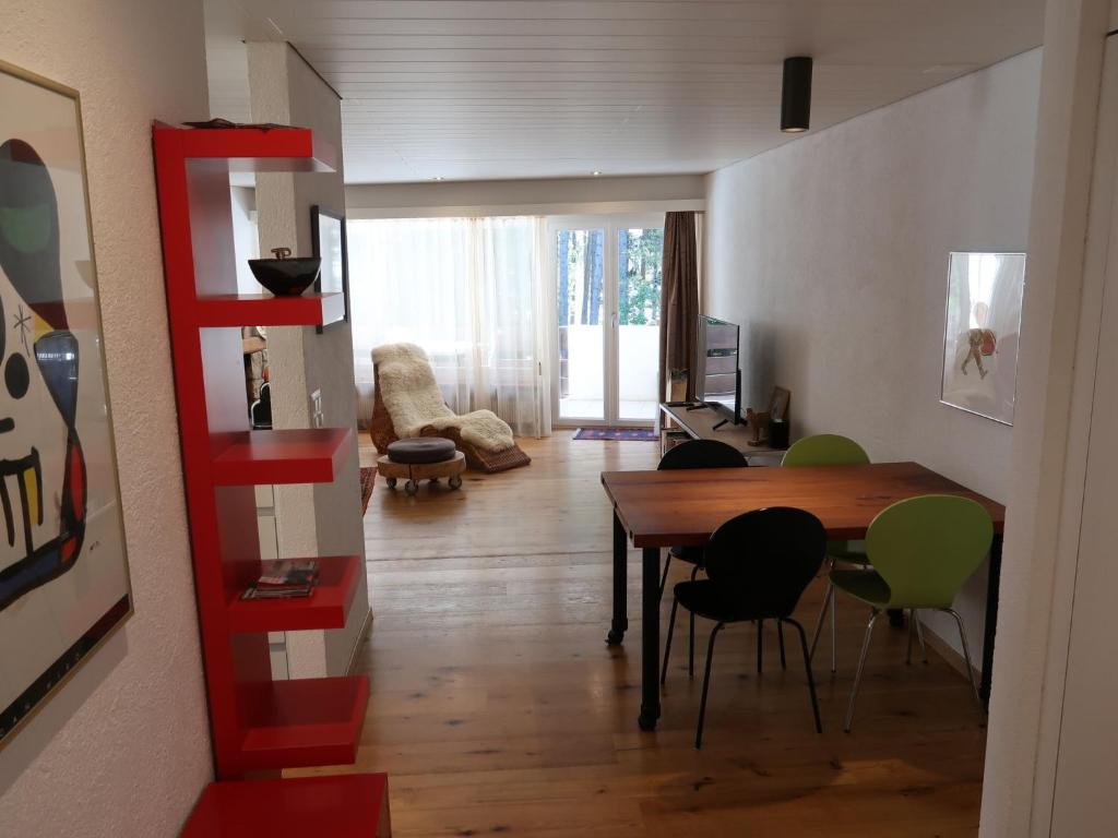 Posezení v ubytování Apartment Rustica by Interhome