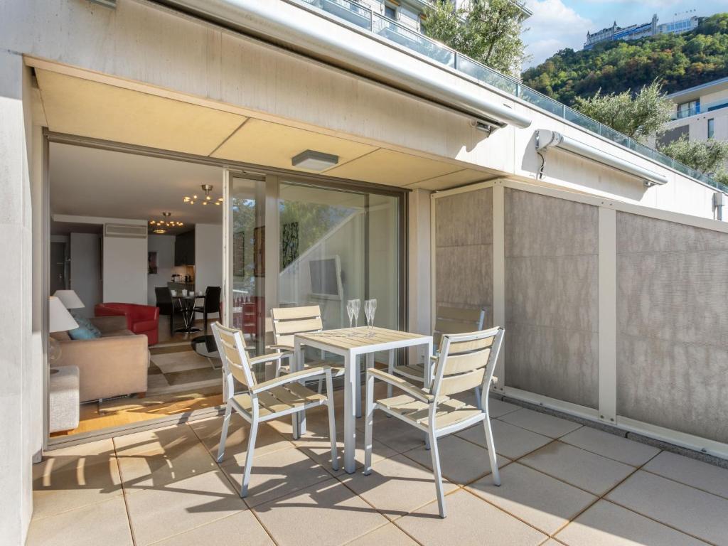 Balkón nebo terasa v ubytování Apartment La Terrasses C2-5 by Interhome