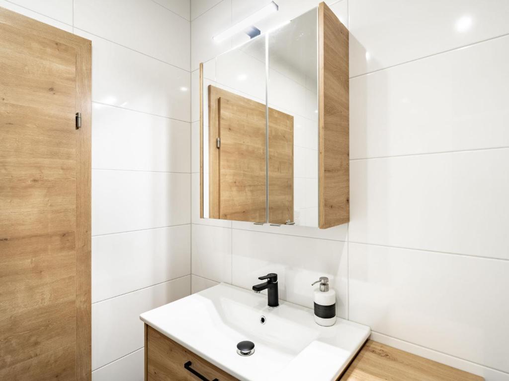 A bathroom at Apartment Poyraz