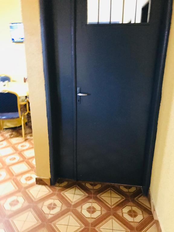 Fotografie z fotogalerie ubytování Bel Appartement 2 chambres meublé à Bafoussam v destinaci Bafoussam