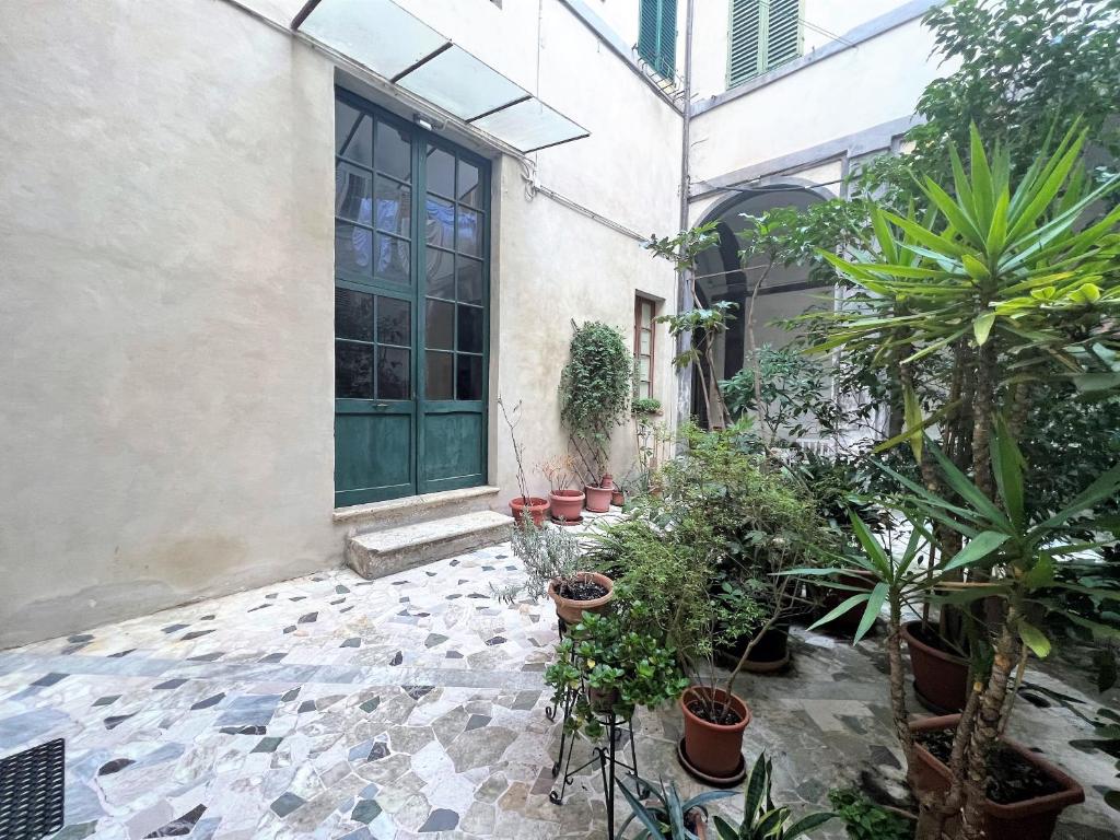 CASA CONTI-nearby Piazza Del Campo - Twee Slaapkamers Appartement