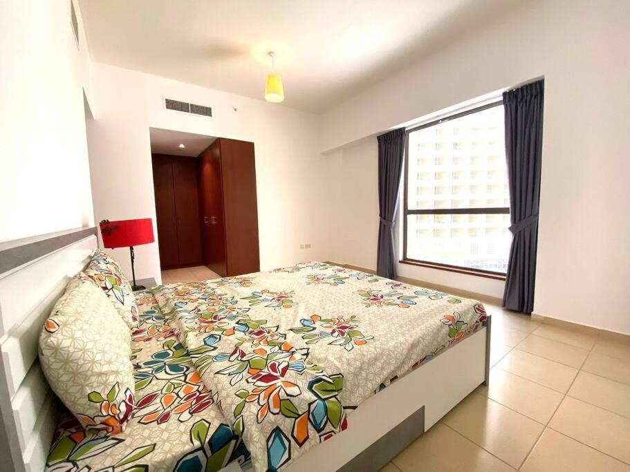 Spacious & Amazing View 3BR Apartment Sadaf 2 JBR, Dubai, UAE