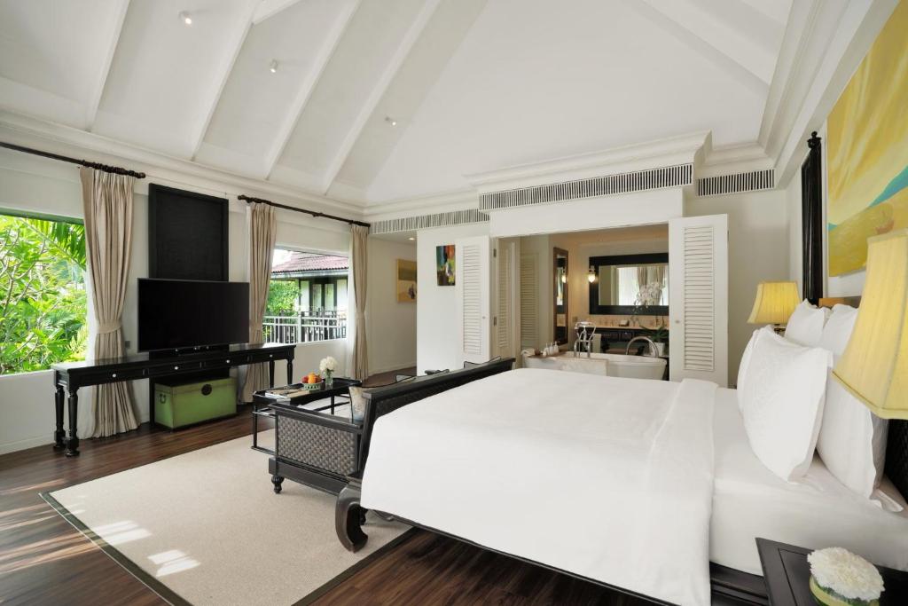 فيلا رئاسية THREE-BEDROOM CLUB WITH POOL