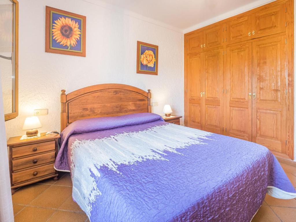 Postel nebo postele na pokoji v ubytování Villa Hort des Xilindro by Interhome