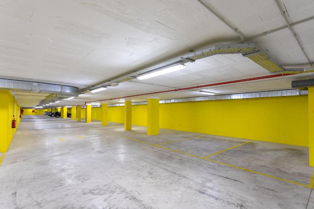 Fotografia z galérie ubytovania Ensuite Deluxe Jacuzzi & Parking Privado v destinácii Fuengirola