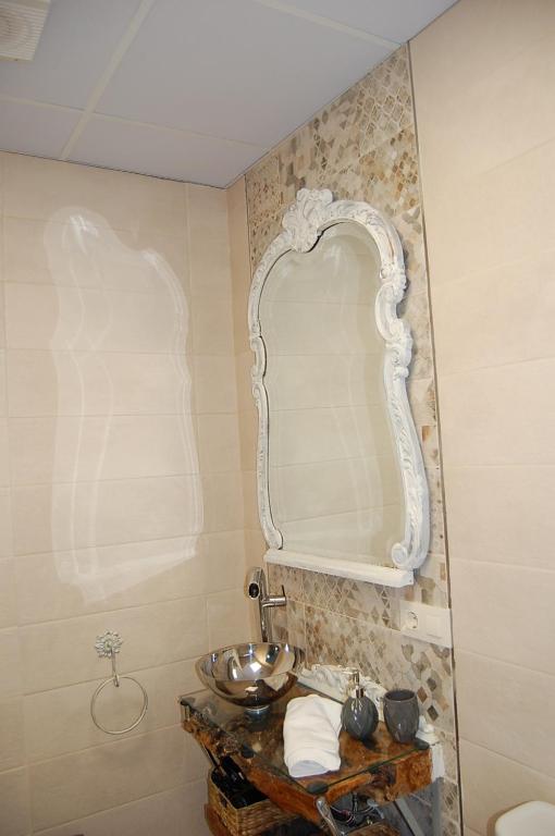 Kúpeľňa v ubytovaní Apartamentos Los Jardines& Parking