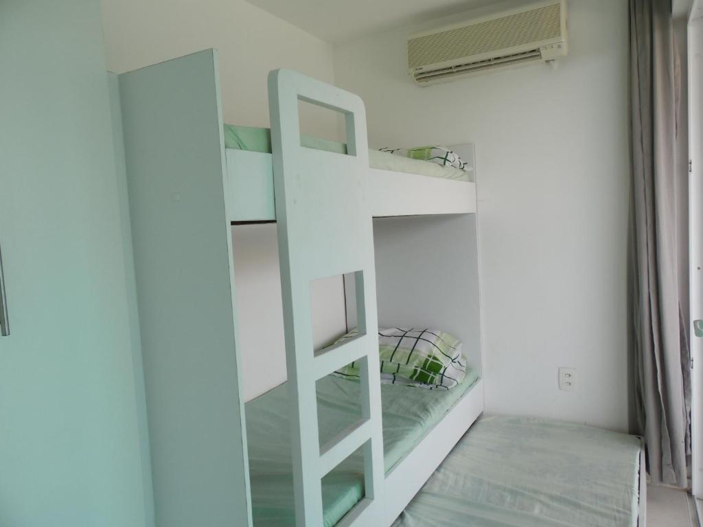 Flat 404 Villa Hipica - バルコニー付きのアパート