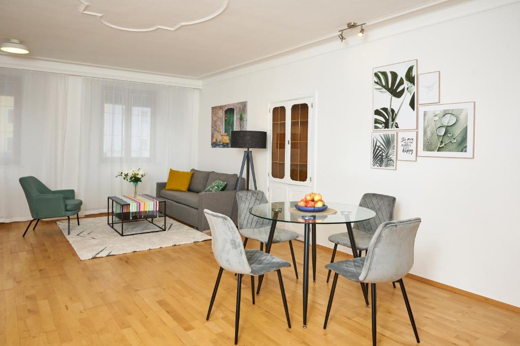 Posedenie v ubytovaní Apartment im Zentrum von Ried im Innkreis