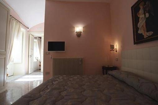 Le Scalelle B&B - Double Room With Balcony