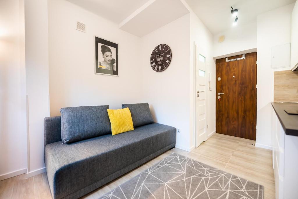 Metro Racławicka Happy Studio, Warsaw (updated prices 2024)