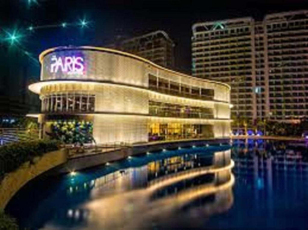 Azure Residence B1 Free wifi Near Sm Mall Airport, Manila (updated