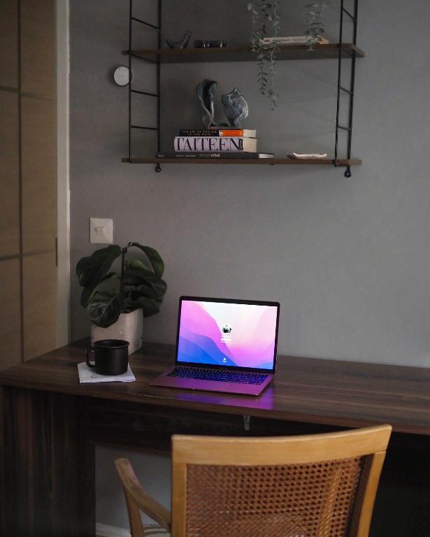 Oceanic & trendy two bedroom apartment with FREE parking - One-Bedroom Apartment