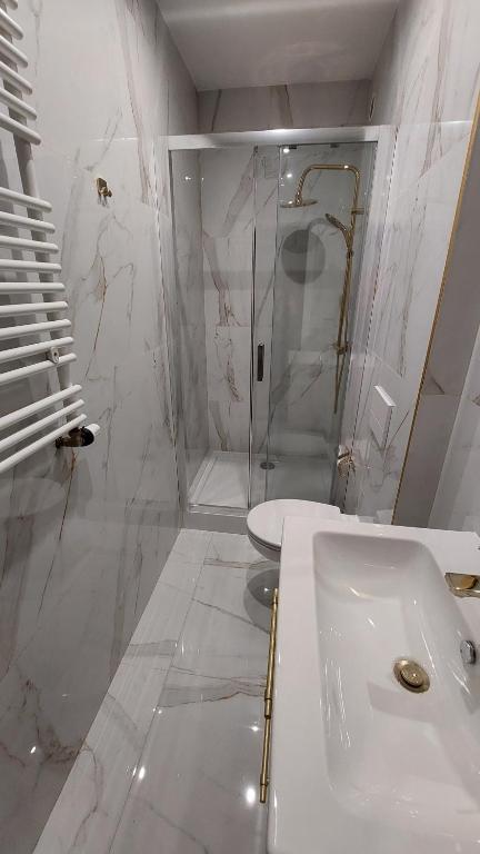 Modern Vero Apartments Toruń - One-Bedroom Apartment