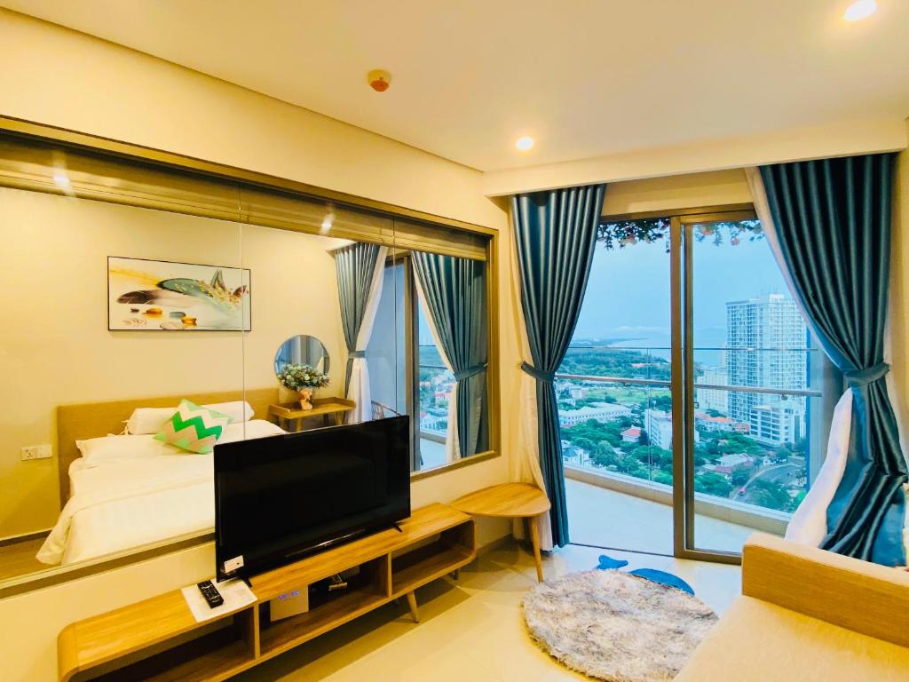 Căn hộ The Sóng -An Gia Bãi Sau Biển Thuỳ Vân - Apartamento Con Vista A La Piscina