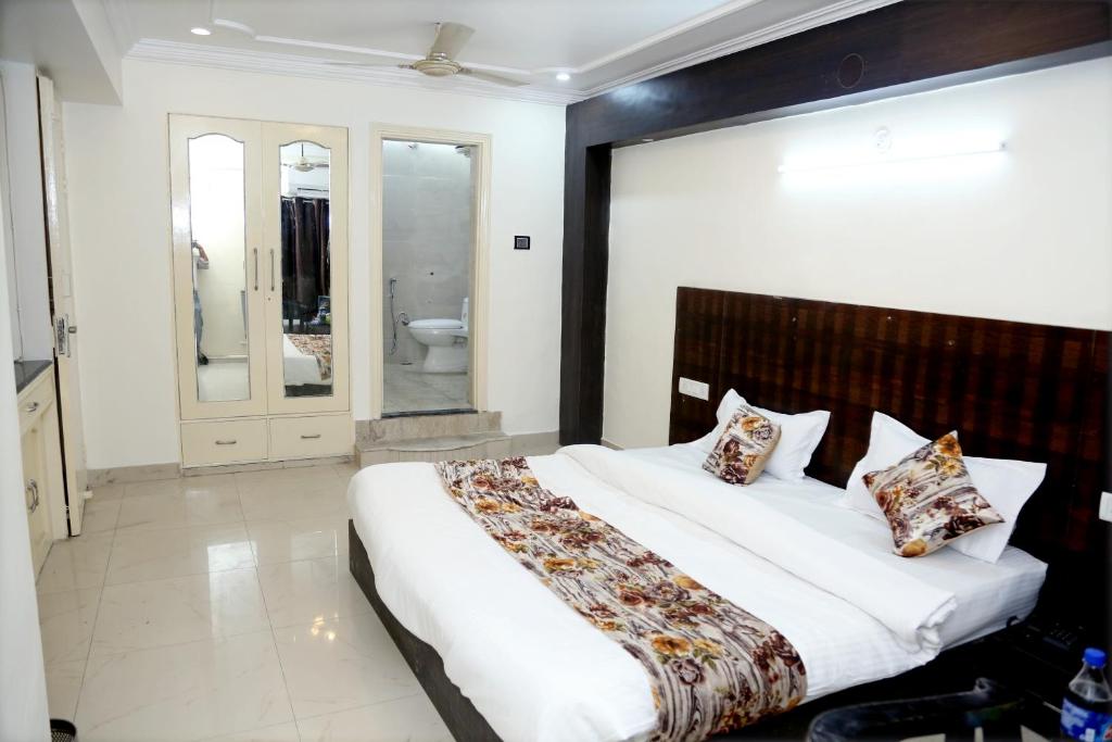 Happy Mark Suites Rooms - King Room