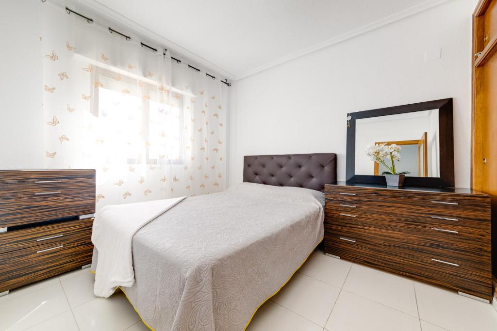 APARTAMENTO GOLETA 30, Torrevieja (updated prices 2024)