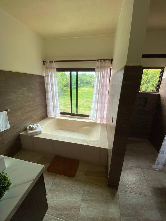 Casa Koru - Queen Room Met Balkon