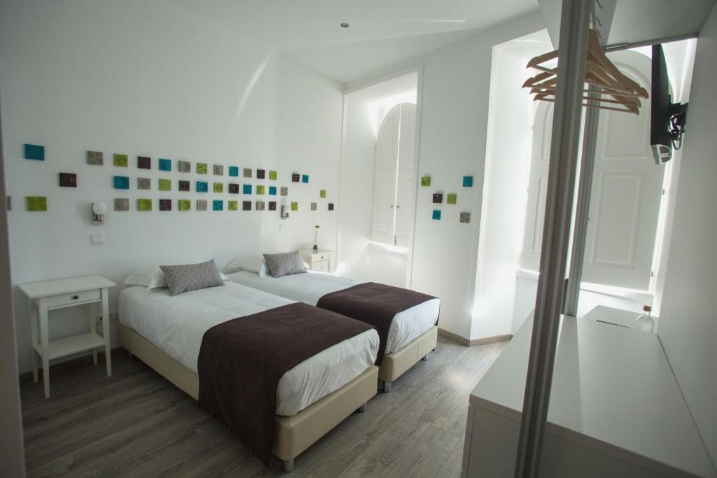 Thomar Story - Guest House - 10