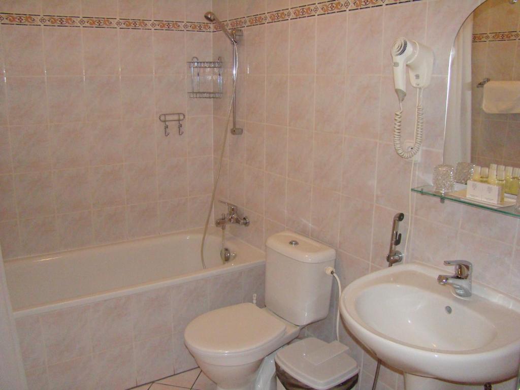 Hotel Saint Petersburg - 14