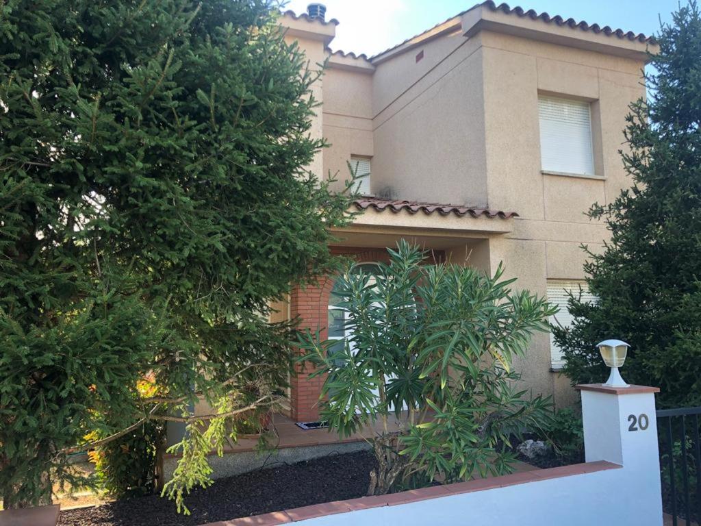 Vonkajšia záhrada v ubytovaní Casa Veuràs Girona - Montilivi