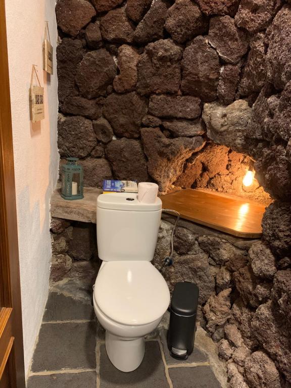 Koupelna v ubytování La Cueva de Villa Gardel