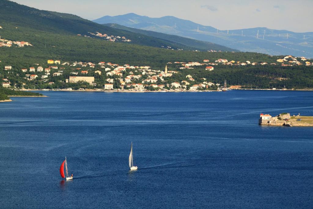 Fotografie z fotogalerie ubytování Apartments with a parking space Jadranovo, Crikvenica - 5543 v destinaci Jadranovo