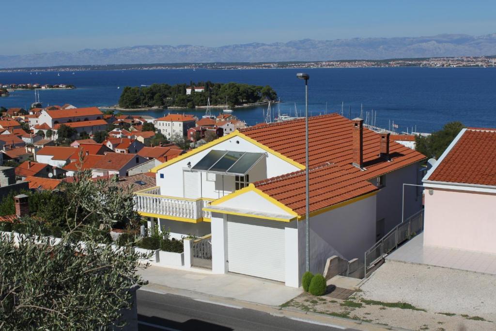 Vista aèria de Apartments with a parking space Preko, Ugljan - 8417