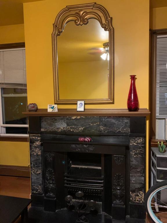 Beautiful Victorian house, Room photo